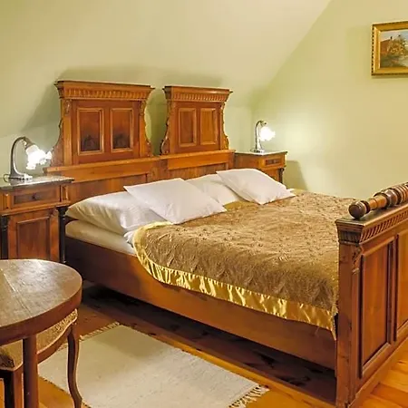 Hotel Boutique Pracháreň 4*