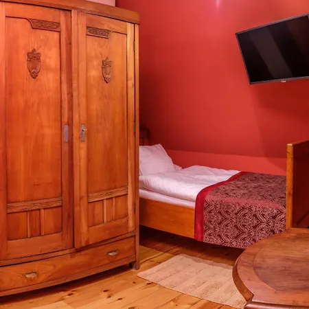Boutique Pracháreň 4*