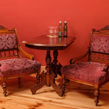Boutique Pracharen Отель